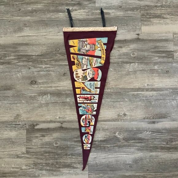 Vintage 1950s Washington Souvenir Pennant Flag - Picture 1 of 5